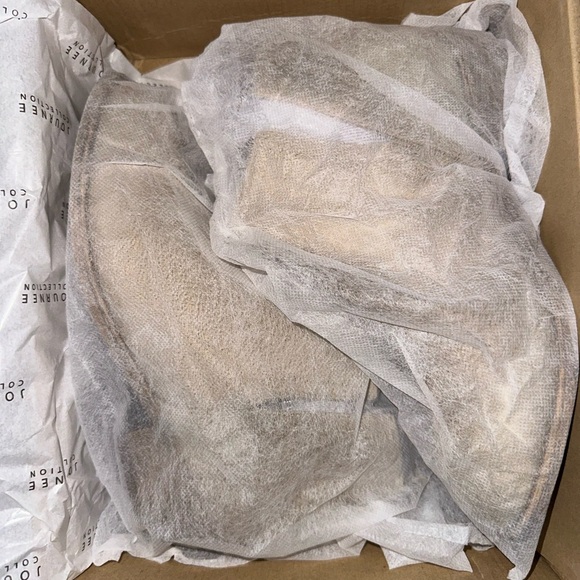 Journee ‘Rimi’ Booties - Picture 5 of 7